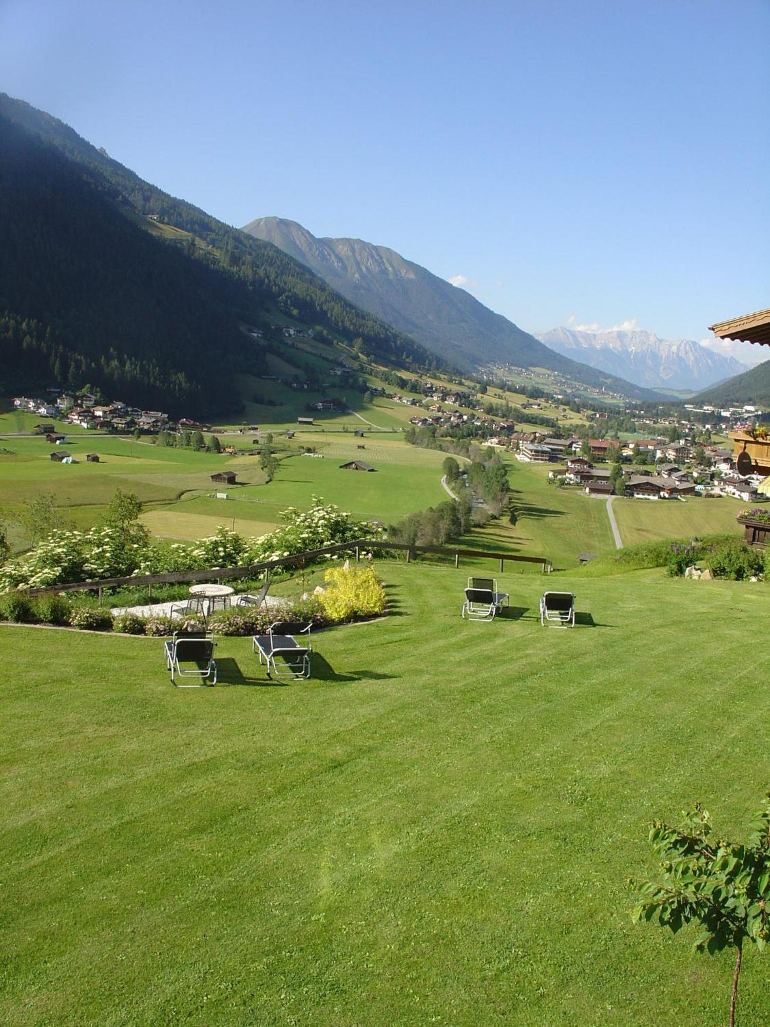 Haus Fernblick Hotel Neustift im Stubaital Exterior photo